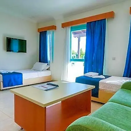 Ξενοδοχείο Afytos Bodrum 4*
